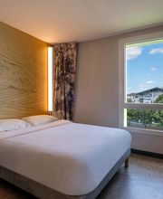 B&B HOTEL Saintes image 1