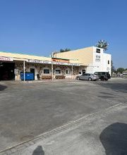 AUTO BODY AUTO CARE image 7