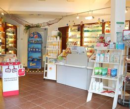 Rosen-Apotheke Bild 2
