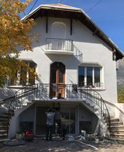 Delorme Facades image 1