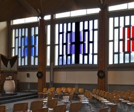 Glas in lood in kerken, kloosters en kapellen