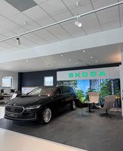 Škoda Chartres - Car Lovers image 8