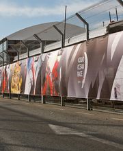 Flexibel & vor Ort anpassbar - Endlosbanner sind perfekt für Events und andere outdoor Werbeflächen