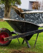 Gartenarbeit
