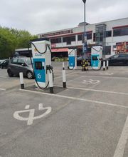 Shell Recharge Charging Station Bild 1