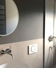 Tapete im Nasszellenbereich