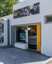 Garage Renault Sautron Automobiles image 6