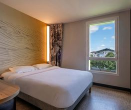 B&B HOTEL Saintes image 1