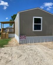 Lakefront Village Mobile Home & RV Community image 12
