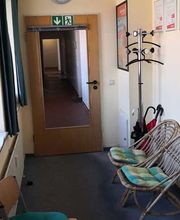 Halstenbek-Krupunder Flur mit Wartezone