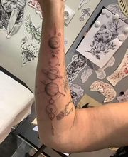 Au Tatoo Graff image 2