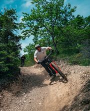 Looping Sports image 7