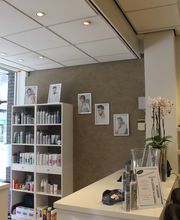 Kniest Hair en Beautysalon