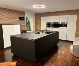 Küchenumbau mit Massivholz Rückwände