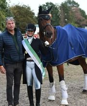 Joana Peterka Dressage Bild 3