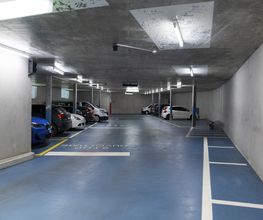 Parking Cointrin Bild 10