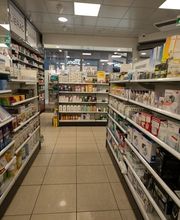 intérieur-de-la-pharmacie-sun-store-lausanne-riponne