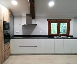181225418-1-1pWvLzowo71537778581958.jpeg