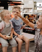 Leckereien für Groß und Klein! Egal ob Pommes, Schnitzel, Wurst oder Frikadellen, bei Extrawurst schmeckt es immer lecker