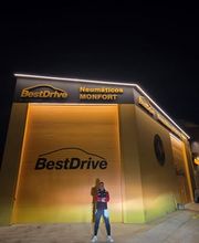 Neumáticos y mantenimiento
Taller perteneciente a la red BestDrive del Grupo Continental, ofrece servicios de neumáticos, mecánica rápida. En Binaced 
 Disponemos de neumáticos de primeras marcas a precios muy competitivos. 
Servicios de camión