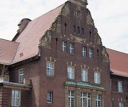 Rotes Backsteinhaus