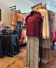Mainstream Boutique The Woodlands image 7
