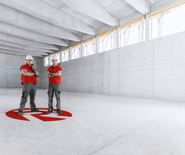 Mitarbeiter auf der Baustelle von RINGER Gerüste + Schalungen