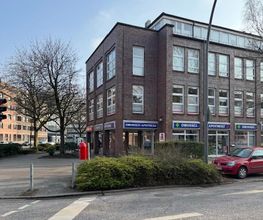Aussenansicht der Drossel-Apotheke