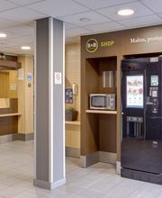 B&B HOTEL Reims Centre Gare image 2