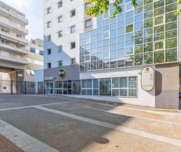B&B HOTEL Lyon Centre Monplaisir image 2