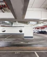 Parkhaus LaVie Center Bild 8