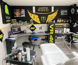 Tattoo- & Piercingstudio Taka Bild 2