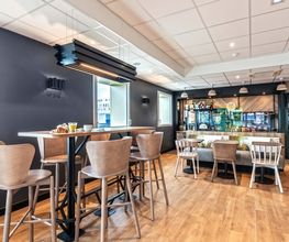 B&B HOTEL Brest Centre Port de Commerce image 13
