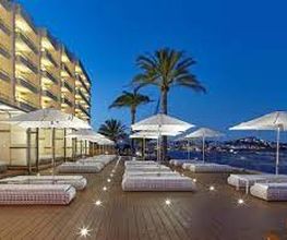 hoteltorredelmardenoche.jpg