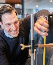 Meubelwinkel Prominent Hengelo | Relaxstoelen | Sta-op stoelen | Banken afbeelding 11