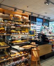 Shell Recharge Charging Station Bild 13