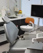 clinica-dental-dr-cuesta-consultorio-02.jpg