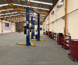 Michelin Car Service- CORMAG Jurica imagen 4