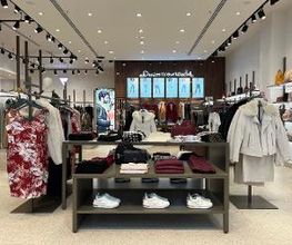 GUESS immagine 5