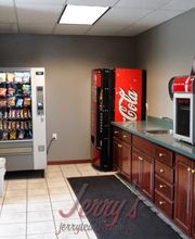 Jerry's Auto Sales of Lennox image 10