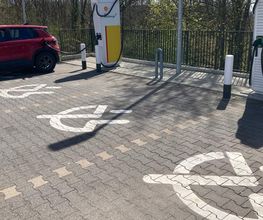 Shell Recharge Charging Station Bild 2