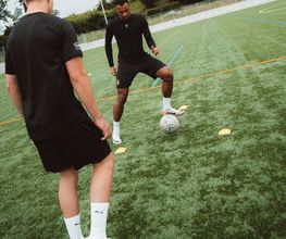 EK4 Football Bild 4