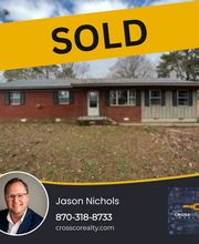 Cross County Realty image 3