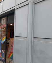 La Couturière image 1