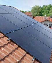 Offgritec Photovoltaikanlage mit FullBlack Modulen von.jpg