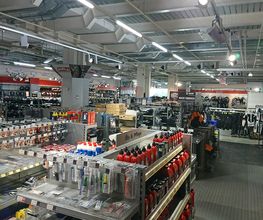 POLO Motorrad Store Bern Bild 7