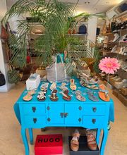 Second Hand & Boutique Courage deluxe Bild 2