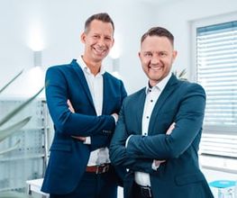 Schmolke & Schulte GmbH & Co. KG, Finanz- und Versicherungsmakler