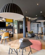 B&B HOTEL Compiègne image 1