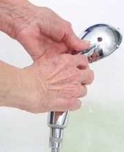 NBB Sanitaires SA - Clinique de la Baignoire Bild 5